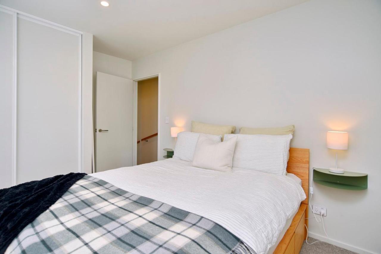 Dickens St - Christchurch Holiday Homes Esterno foto